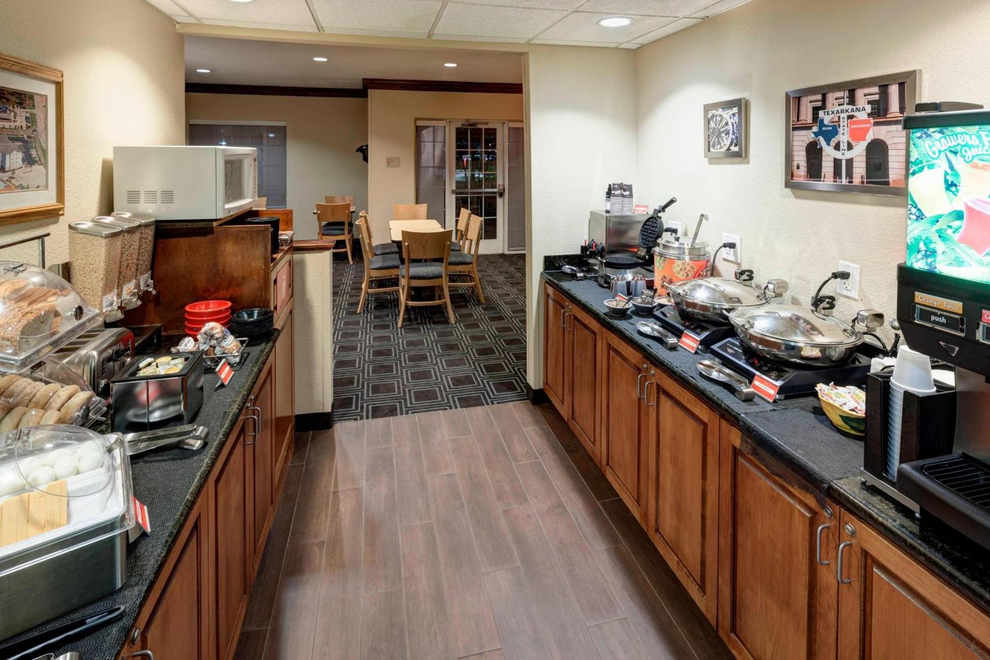 Towneplace Suites By Marriott Texarkana Bagian luar foto
