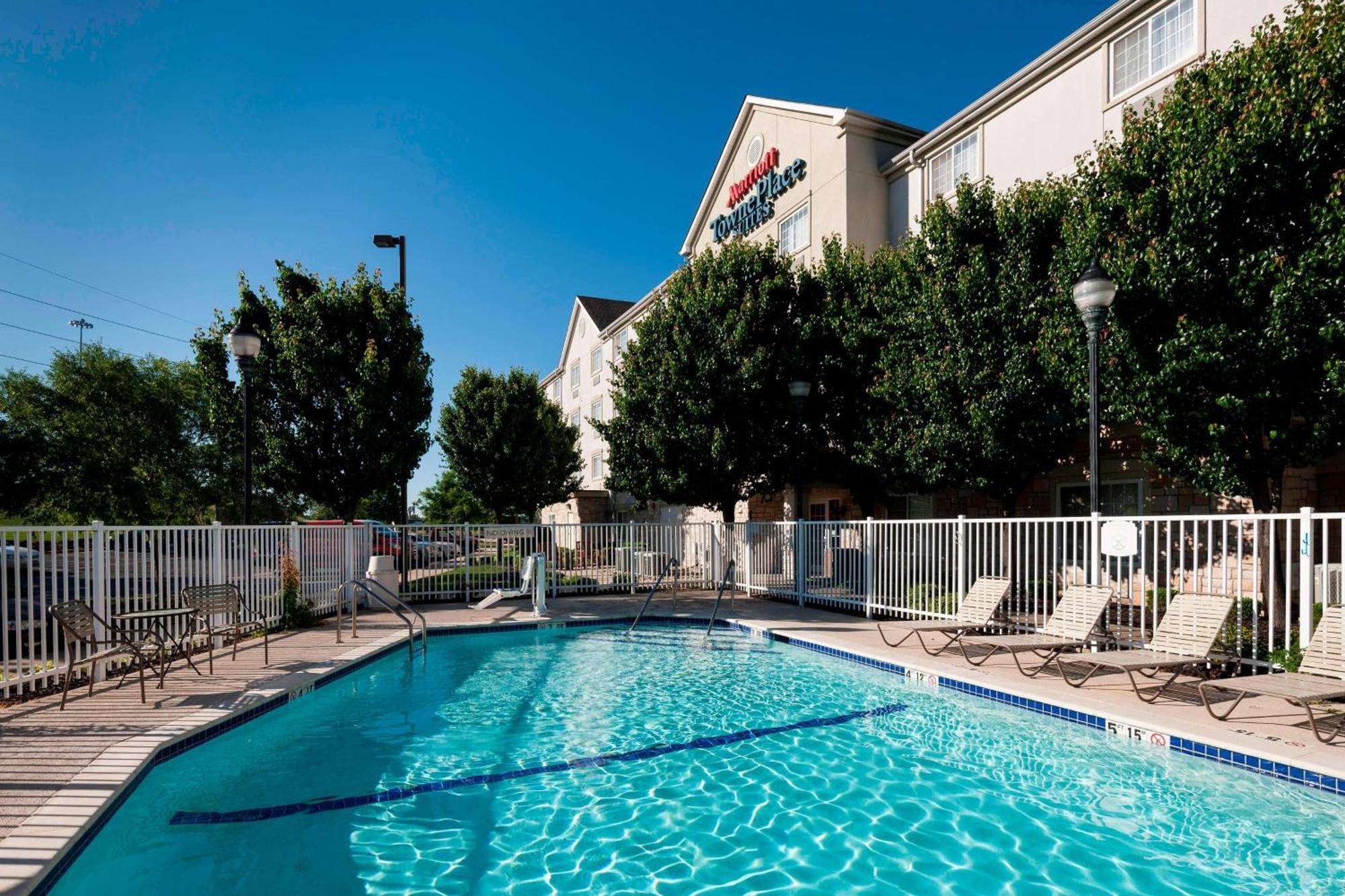 Towneplace Suites By Marriott Texarkana Bagian luar foto