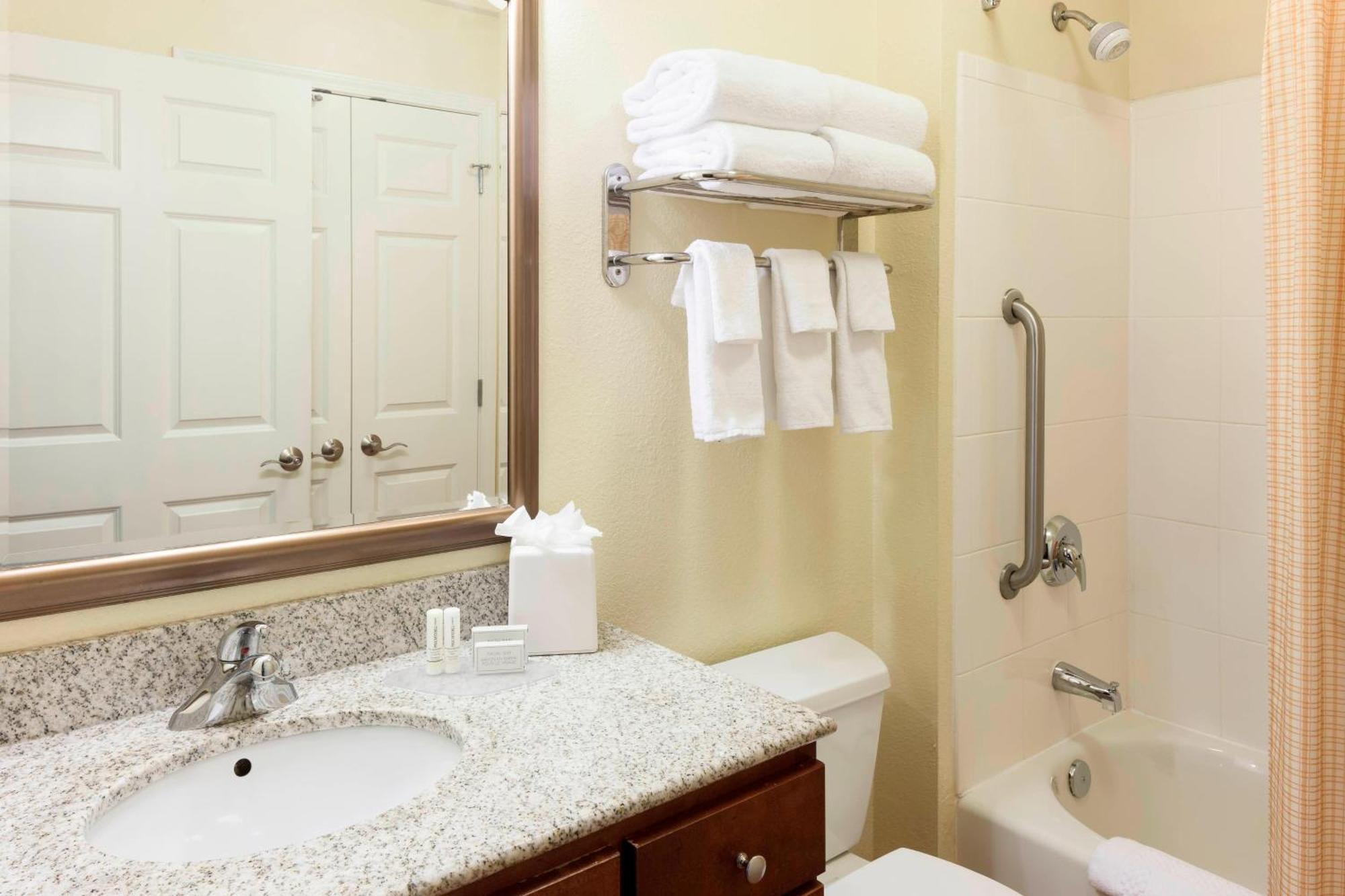 Towneplace Suites By Marriott Texarkana Bagian luar foto