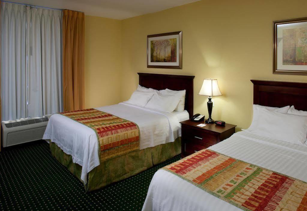 Towneplace Suites By Marriott Texarkana Bagian luar foto