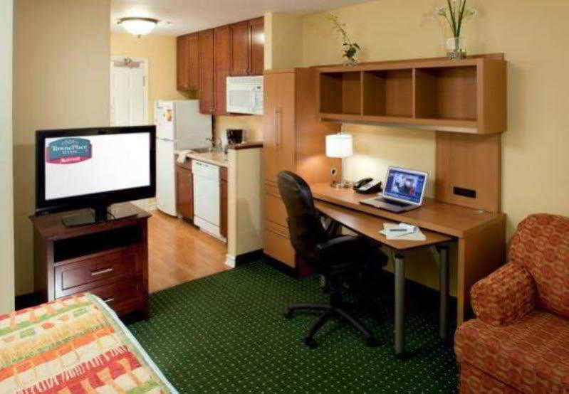 Towneplace Suites By Marriott Texarkana Bagian luar foto