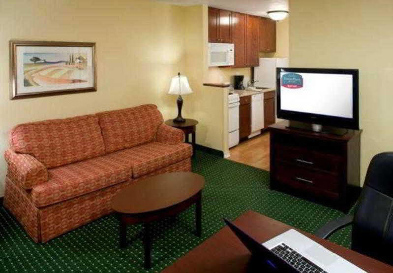 Towneplace Suites By Marriott Texarkana Bagian luar foto